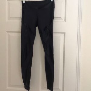Alo Yoga leggings